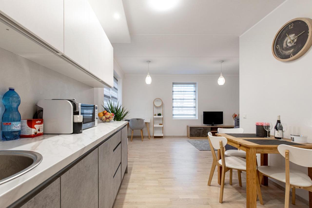 Tallinn City Center Apartment New2022 ภายนอก รูปภาพ