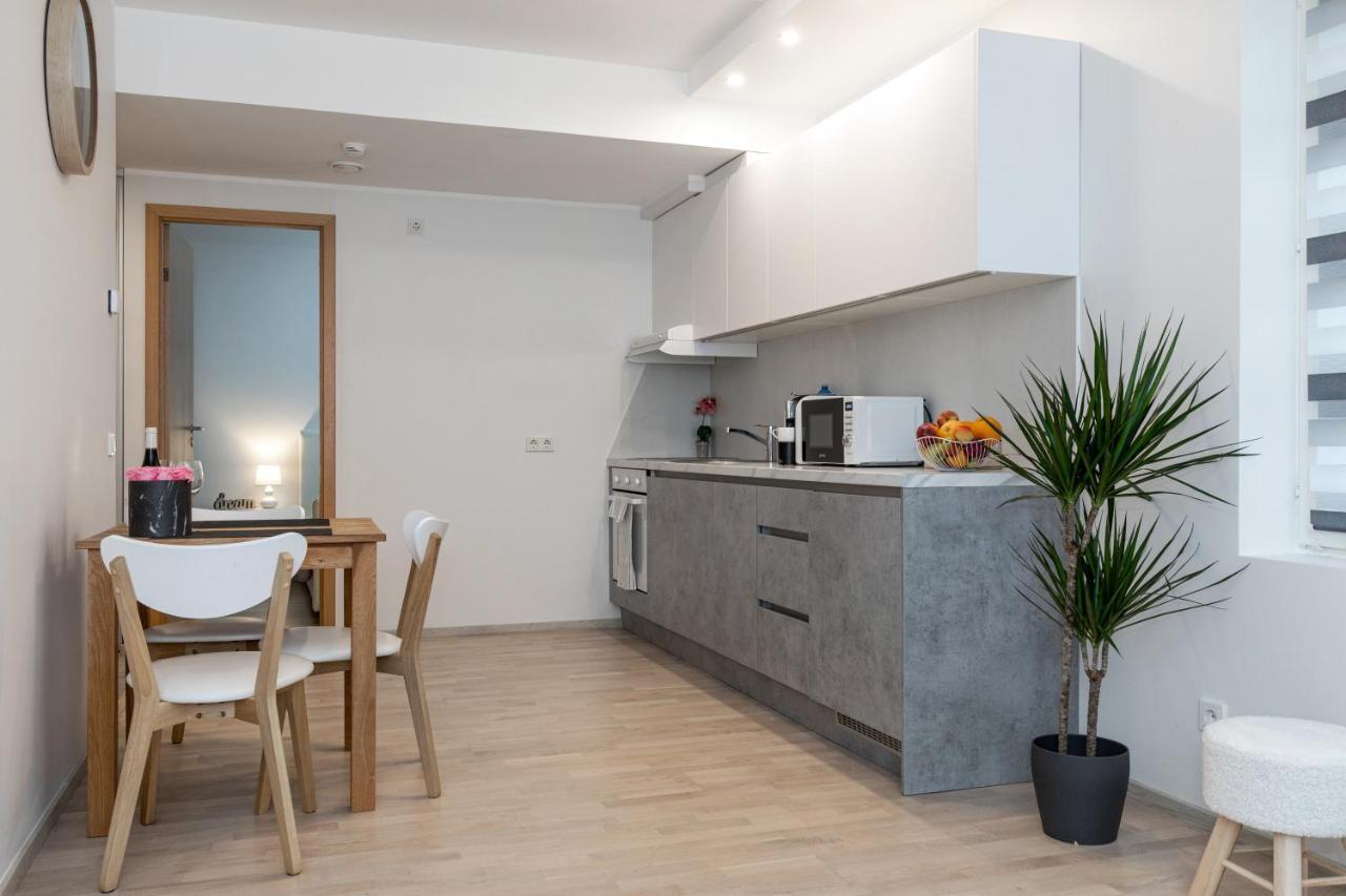Tallinn City Center Apartment New2022 ภายนอก รูปภาพ