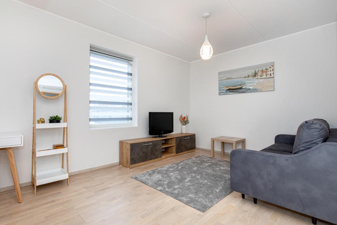 Tallinn City Center Apartment New2022 ภายนอก รูปภาพ