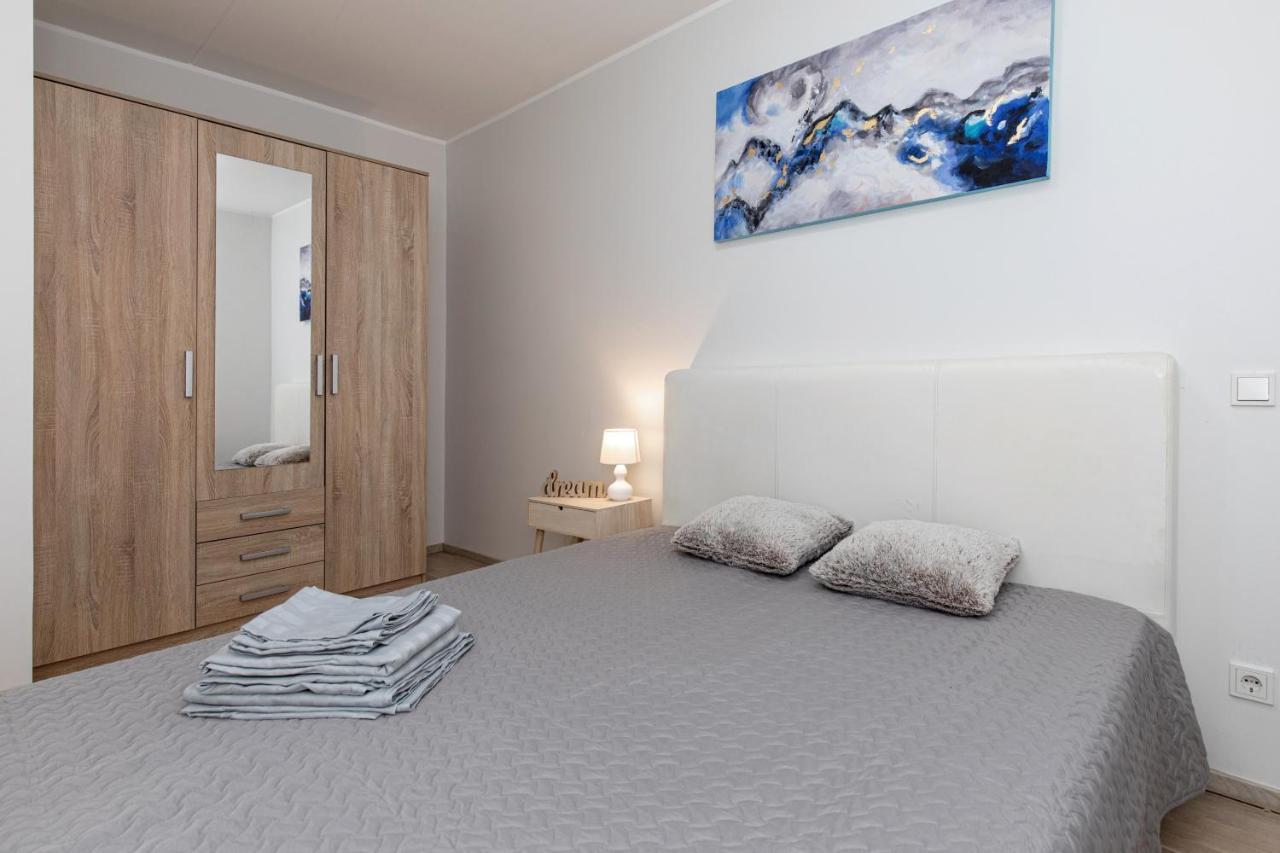 Tallinn City Center Apartment New2022 ภายนอก รูปภาพ